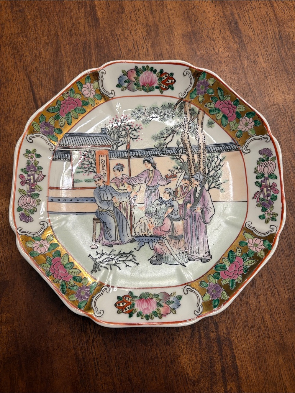 Vintage Famille Rose Octagonal Plate featuring Chinese Courtyard Scene